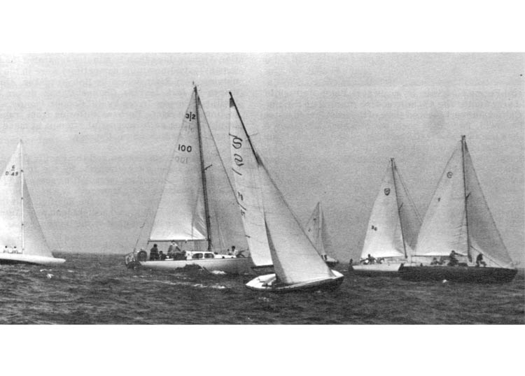 Start of the 20 boat Pacific Handicap A division